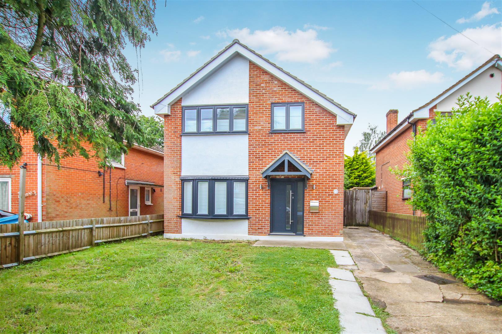 Wyatts Green Lane, Wyatts Green Keith Ashton